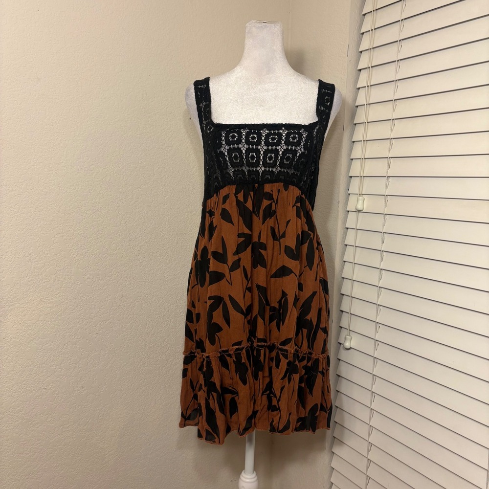 Out From Under Urban Outfitters‎ Crochet Lace Leaf Mini Dress Brown Black XS